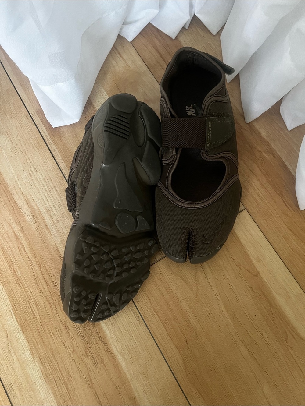 Nike Air Rift - Picture 5 of 5